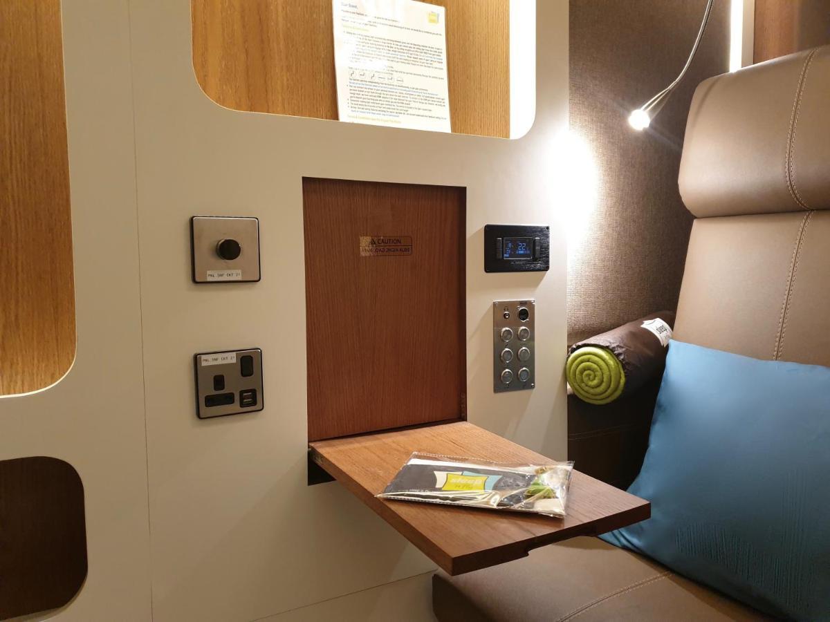 Sleep 'N Fly Sleep Lounge, North Node - Transit Only Hotell Doha Exteriör bild